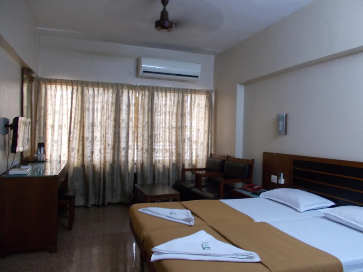 Biju'S Tourist Home Kochi Ngoại thất bức ảnh