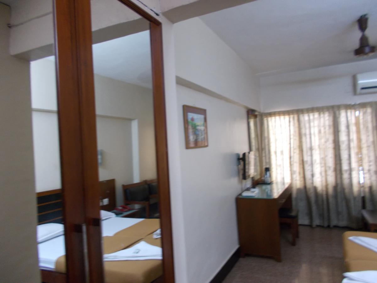 Biju'S Tourist Home Kochi Ngoại thất bức ảnh